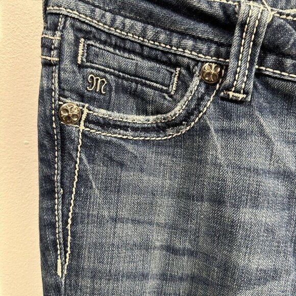 Miss Me Women Boot Cut Distressed Embellished Fleur Rear pockets Bling SZ 28 - Picture 9 of 11